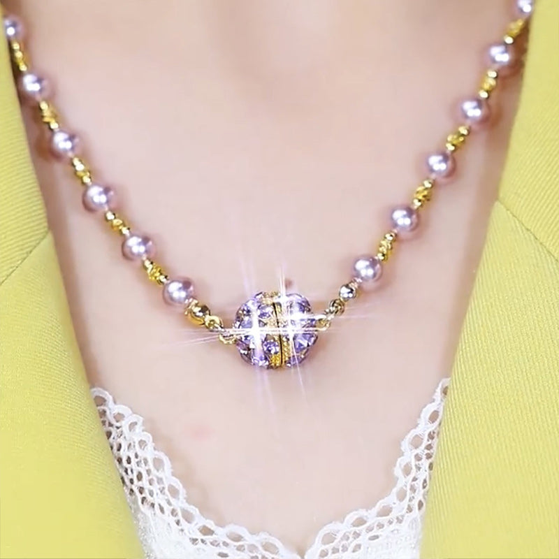 ✨ ELEGANCKI NASZYJNIK Z IMITACJI PEREŁ Z BŁYSZCZĄCĄ MAGNETYCZNĄ KULKĄ ZE STRASÓW