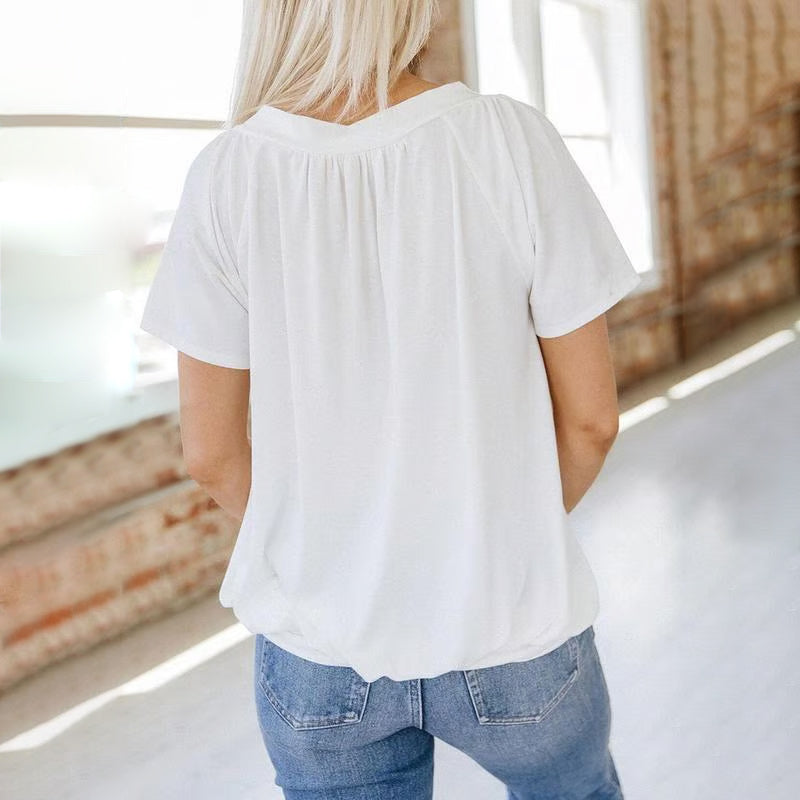 【S-3XL】👚Damska plisowana koszulka z krótkim rękawem z dekoltem w szpic