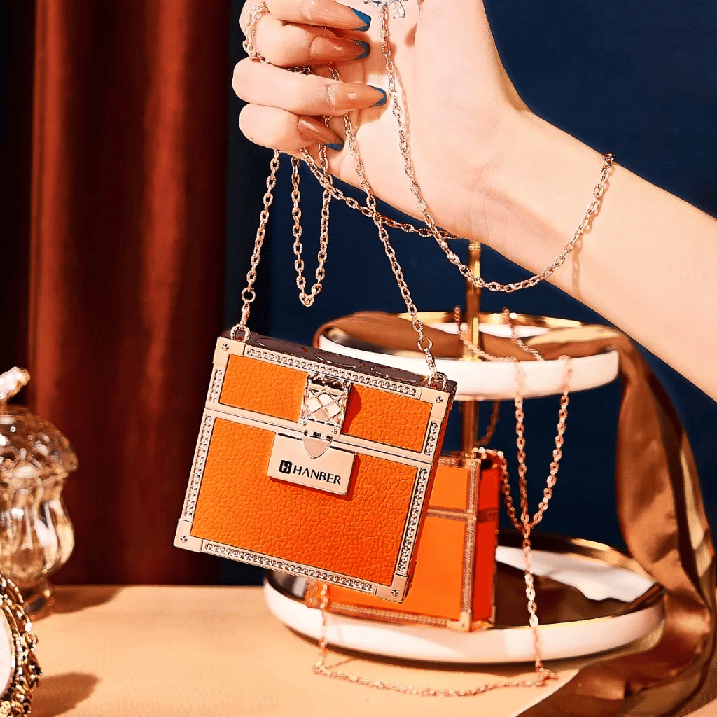 ?Zestaw pomadek Velvet Matte z etui Glamour Chain