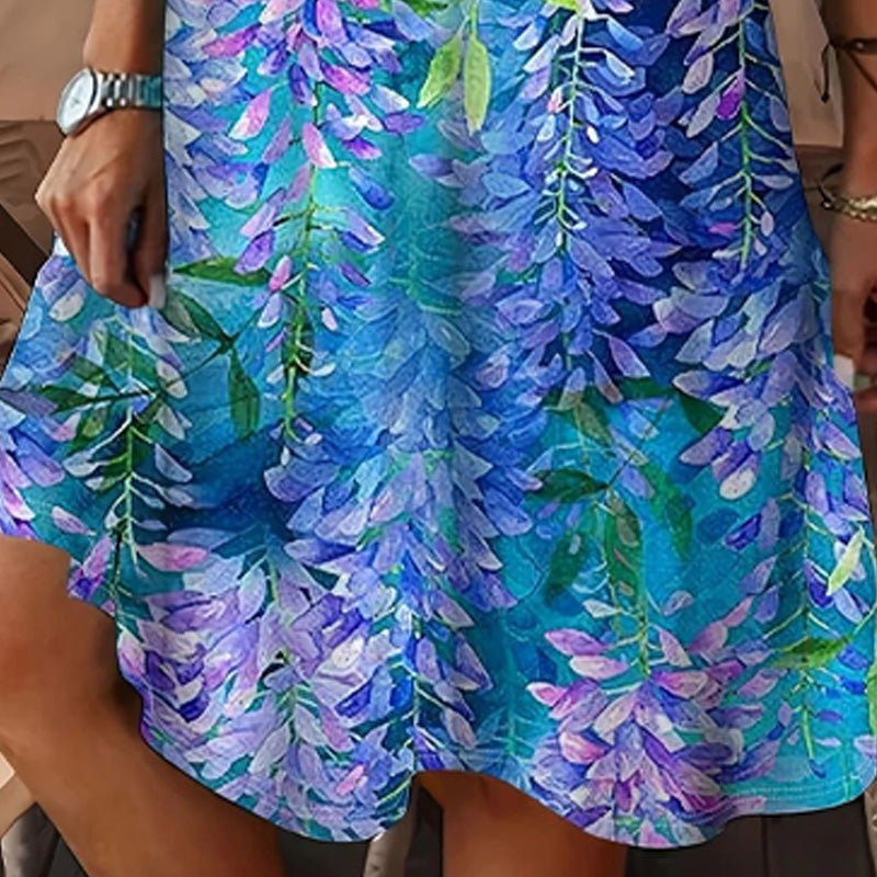 Elegancka damska sukienka z krótkim rękawem i dekoltem w serek