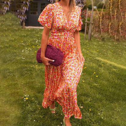 Damska sukienka w kwiaty w stylu vintage
